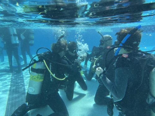 Lightning Wolves Scuba Class 20251108