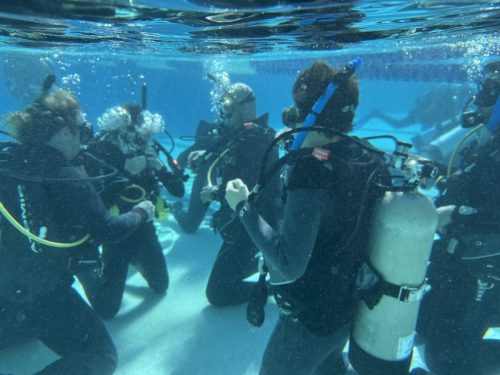 Lightning Wolves Scuba Class 20251108